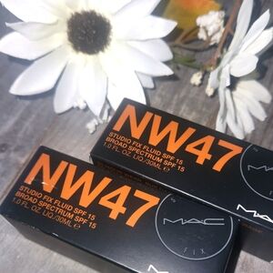 2qty-MAC Cosmetics Studio Fix Fluid SPF 15 Foundation - NW47